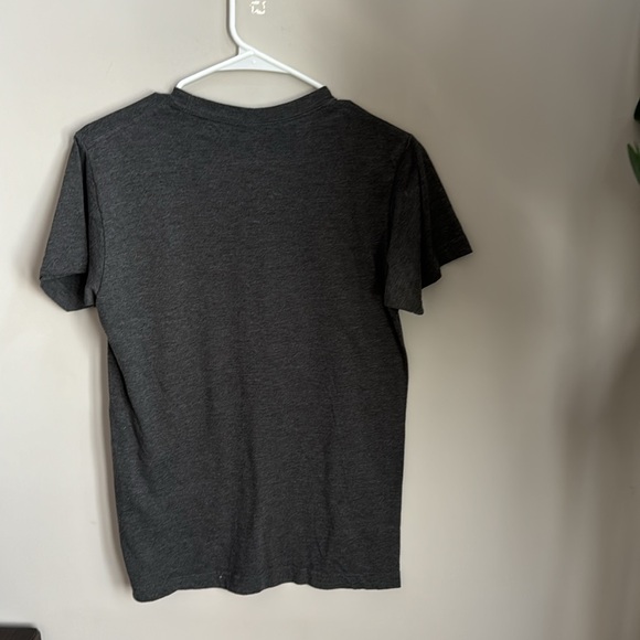 Stranger Things Lucas Basketball Tee - Picture 3 of 3